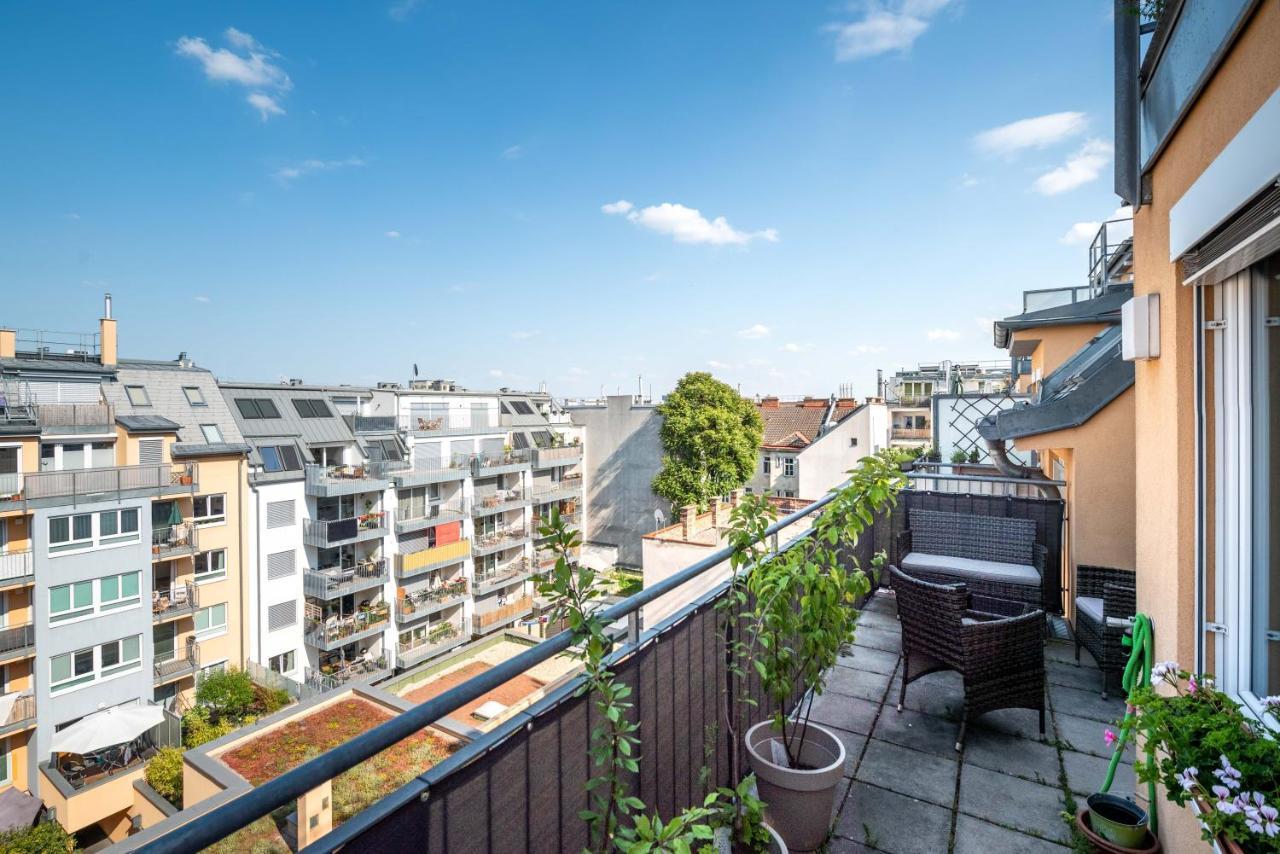 Room 4 Art Apartments Nr.4 In Vienna Center Экстерьер фото